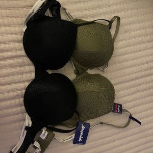 Aeropostale bra set